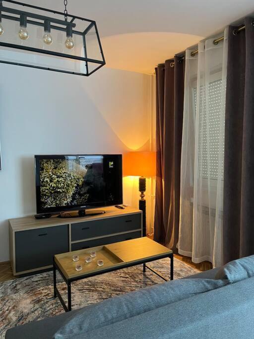 Apartment Miva Загреб Экстерьер фото